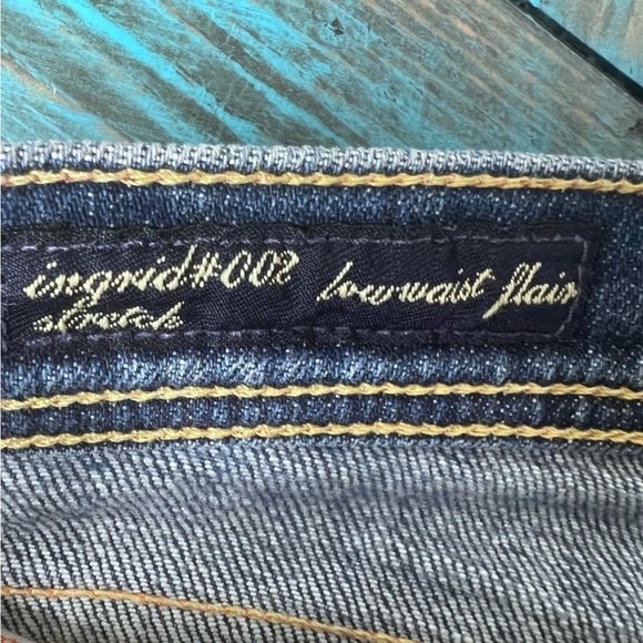 Citizens of Humanity Ingrid Stretch #002 Low Waist Flair Size 28 - Picture 9 of 13